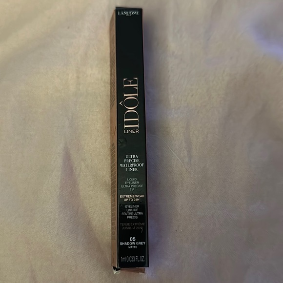 New Lancôme Idôle Ultra-Precise Felt Tip Liquid Eyeliner number 03 or 05 - Picture 4 of 4